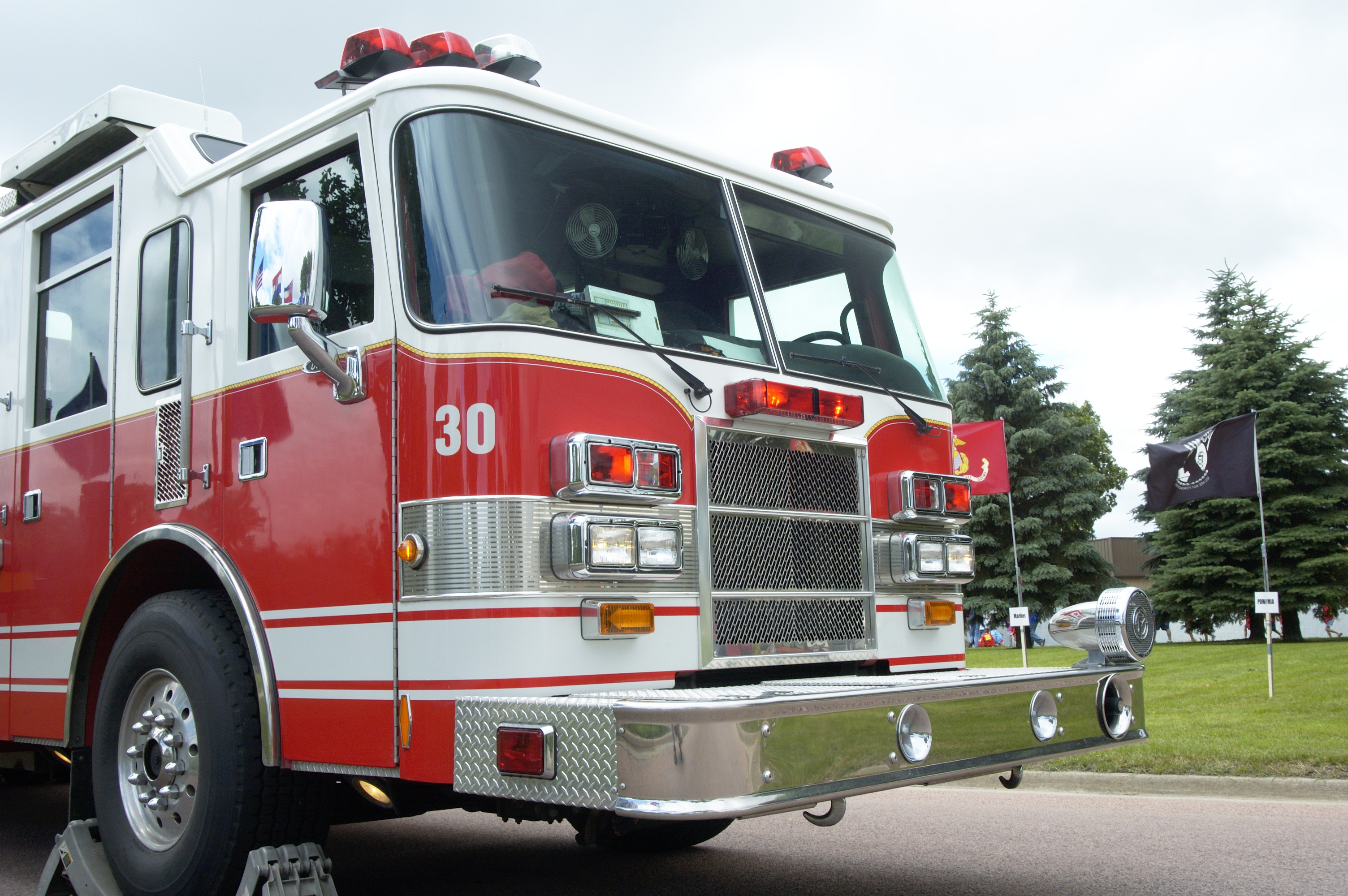 Crews battle kitchen fire at Southside apartment