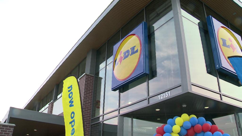 Photos: Lidl opens first stores in Richmond